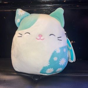 NWT kelsa the cat squishmallow